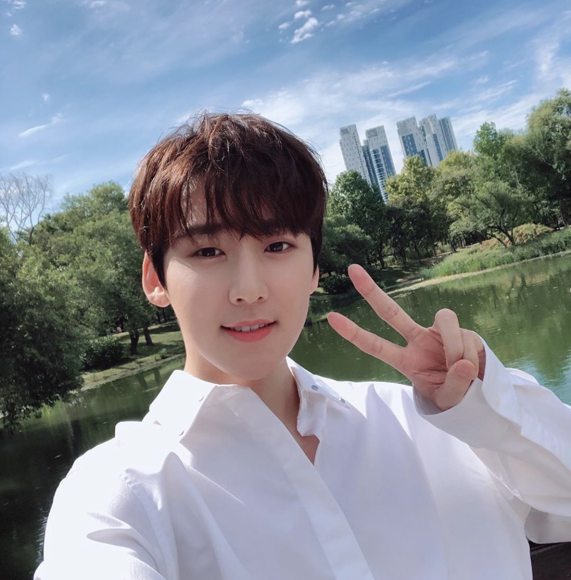 케빈 이얼굴에 웅냥냥웅웅 말투라니 이게 나라다... | 인스티즈