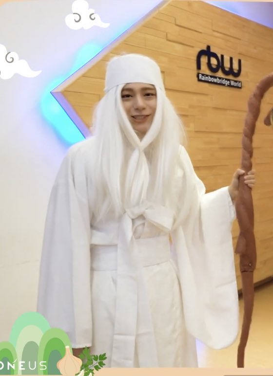 개천절을 기념일로 챙기는 아이돌이 있다⁉️⁉️ | 인스티즈