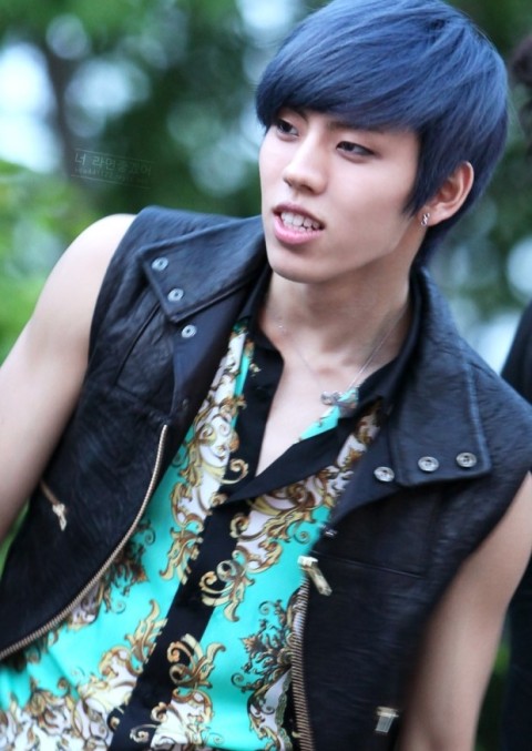 인피니트들아 동우 파란머리 리즈 기억나지? | 인스티즈