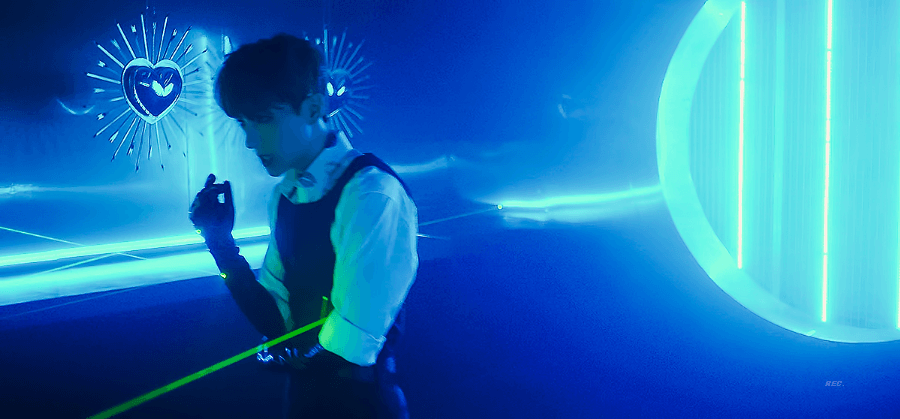 이재현 이 의상 진짜 창고로 가는거야? | 인스티즈