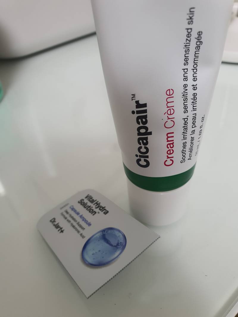 이거 두 개 같이 쓰면 때같은 게 나와 ㅠㅠ | 인스티즈