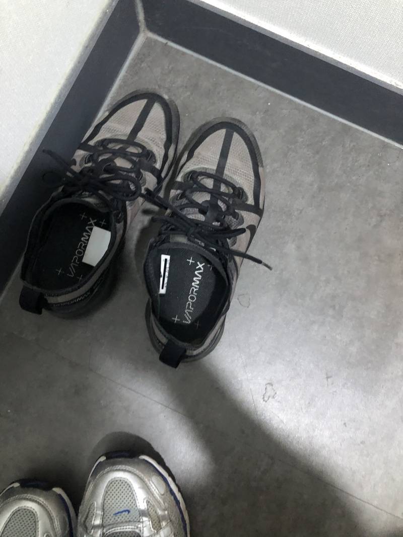 이 나이키 신발 뭔지 아는 사람~ㅠㅠㅠㅠㅠ | 인스티즈