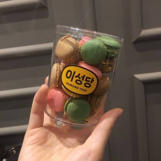 배라 알바생분들아 혹시 손님한테 먹을 거 받았거나/받는다면 뭐가 젤 괜찮아?? | 인스티즈