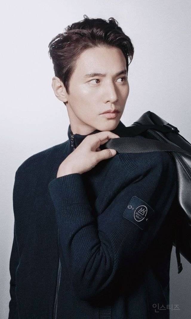 너 이 아저씨랑 같이 계곡가서 한방능이백숙 먹어야함 .JPG | 인스티즈