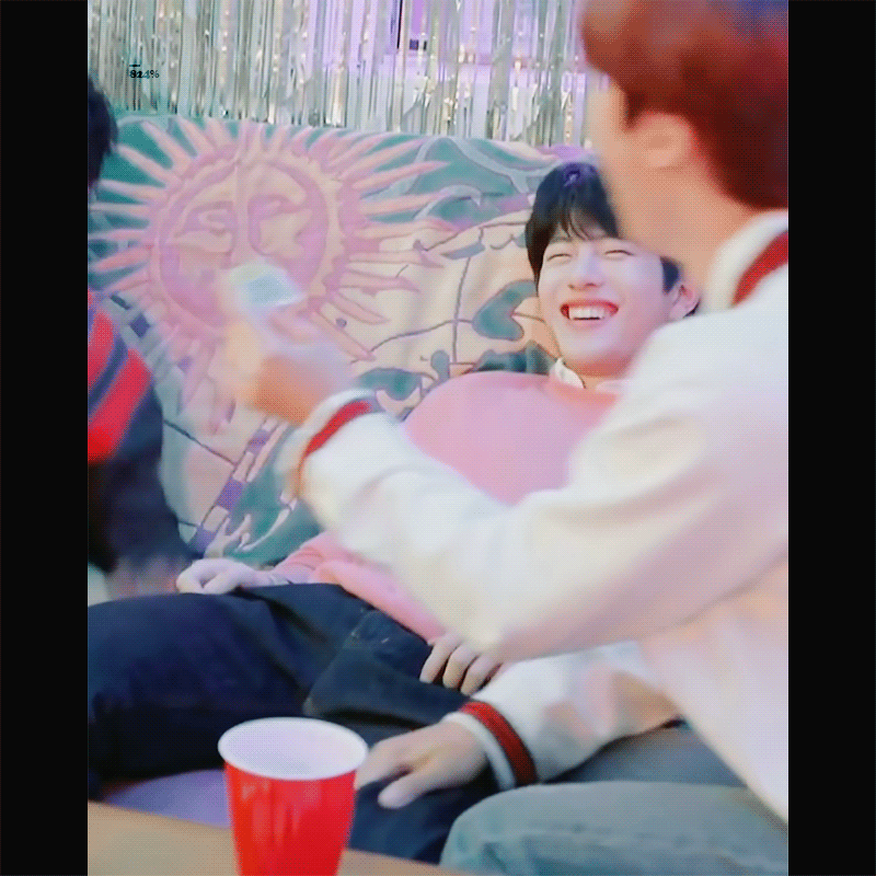 큰방에 18어게인 보시는 분들 울 서서방 본업도 봐주실 수 있나요...? 약 15분 남았습니다...🎳❤💛🤍 | 인스티즈