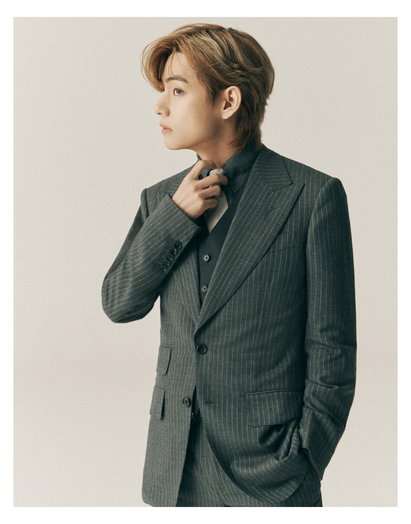 방금 뜬 방탄 뷔 트위터 사진 대박이야 얼굴 | 인스티즈