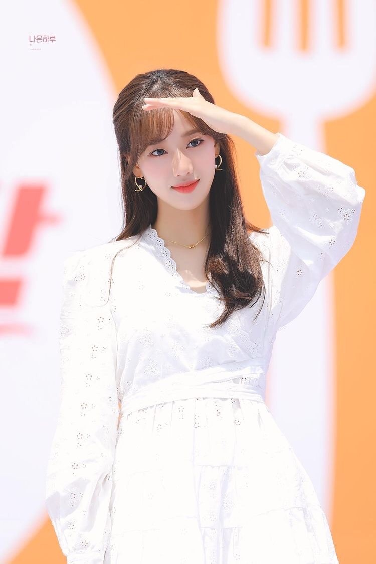 나은이는 언제부터 그렇게 예뻤나? | 인스티즈