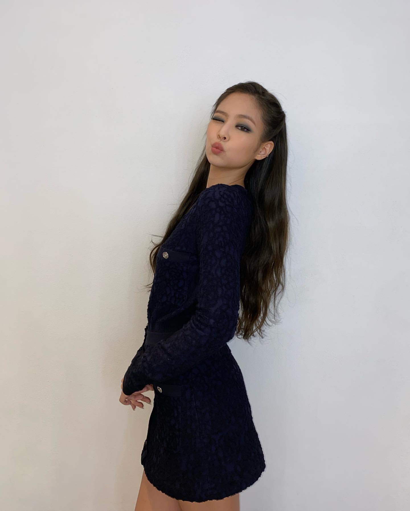 제니 인스타떴다🖤 | 인스티즈