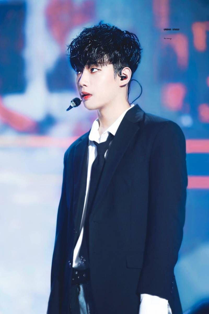 이 세상에서 가장 웃긴 짤이 많은 남자 | 인스티즈