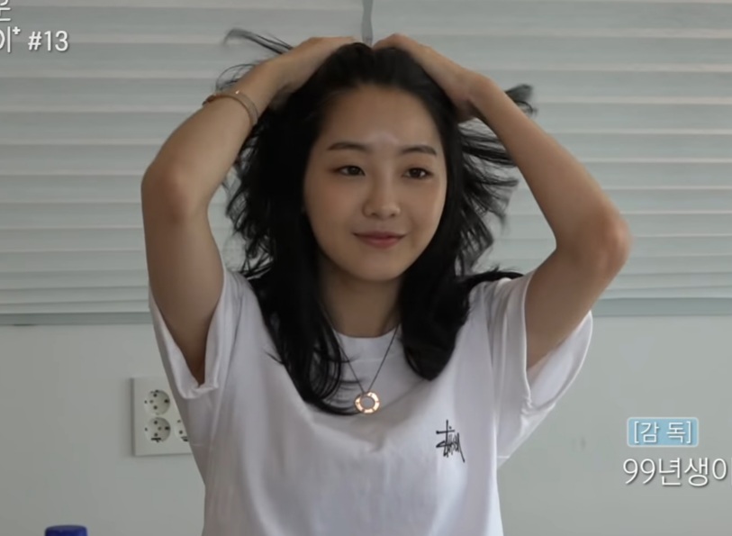 이거 윤복이 목걸이 뭘까..... 너무 예뻐....... 어디걸까 ...?... | 인스티즈