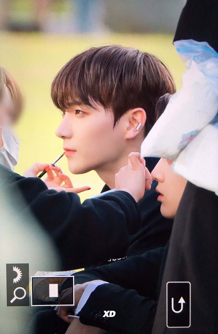 이거 조각에 덧칠하는거 같아 | 인스티즈