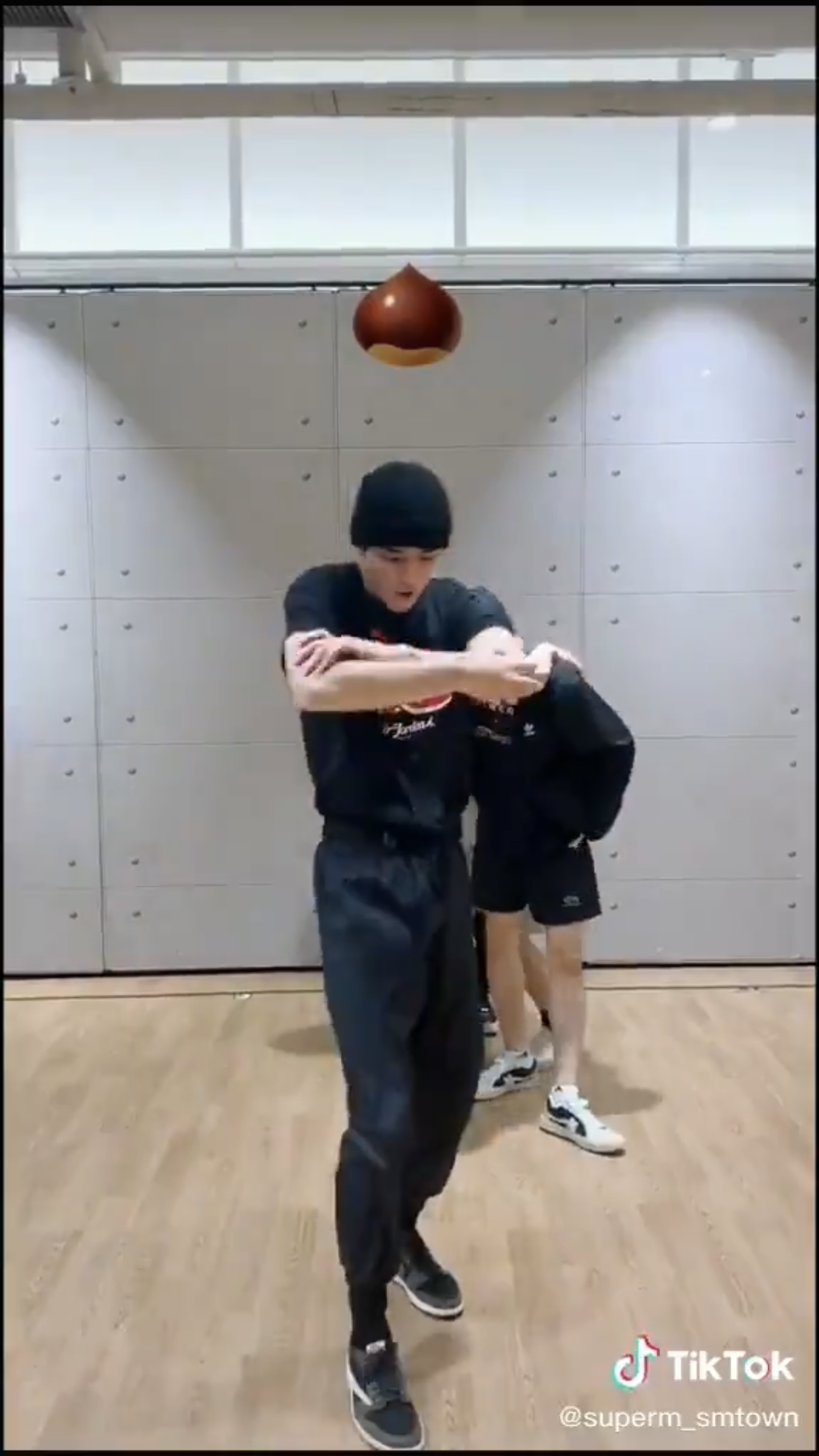 엔시티 팬들아 혹시 루카스는 왜 밤이야??? | 인스티즈