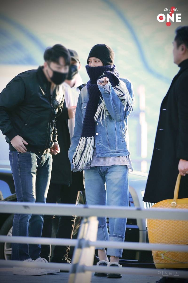 지드래곤 2010~2020년 공항패션 모음 | 인스티즈