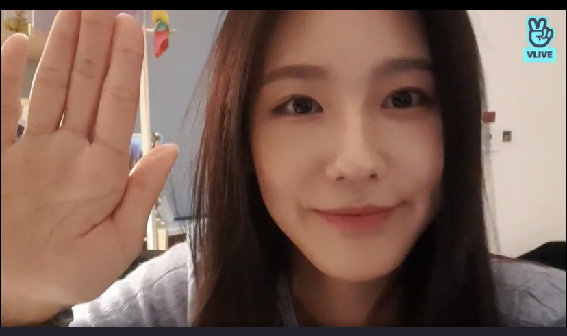 조미연 실시간 브이앱 용안 | 인스티즈