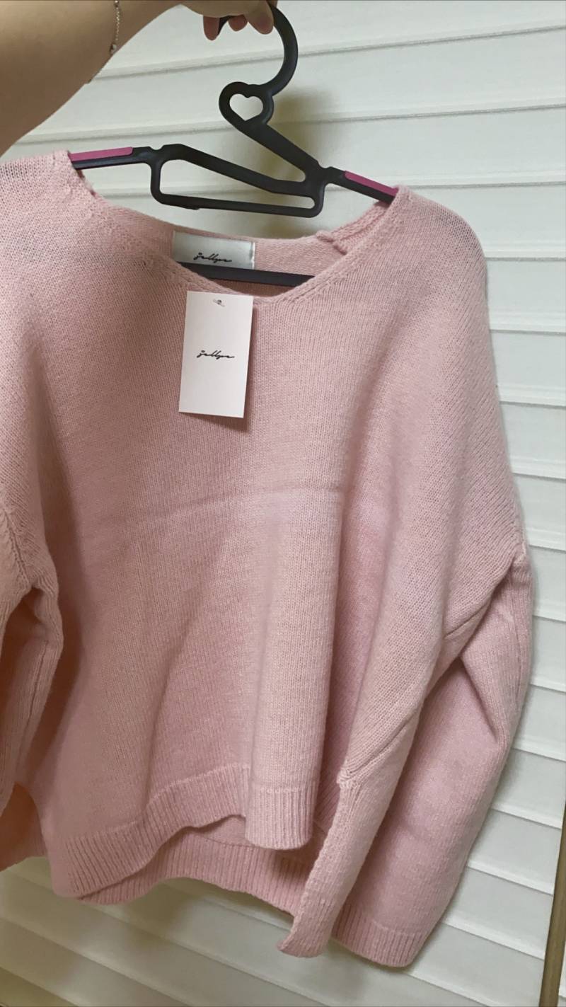 제이엘프 34000원짜리 니트 새거 반값택포 14000원에 팔아요! | 인스티즈