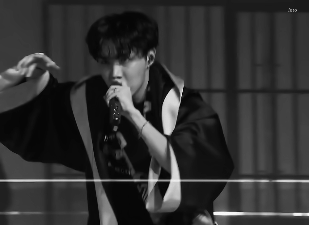 [잡담] 우리 호비 사나워봤자 이정도였는데 | 인스티즈