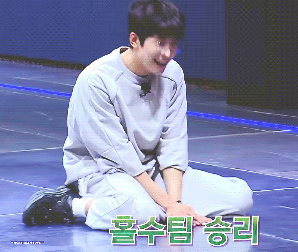 [잡담] 세븐틴 원우 이 자세가 되네... | 인스티즈