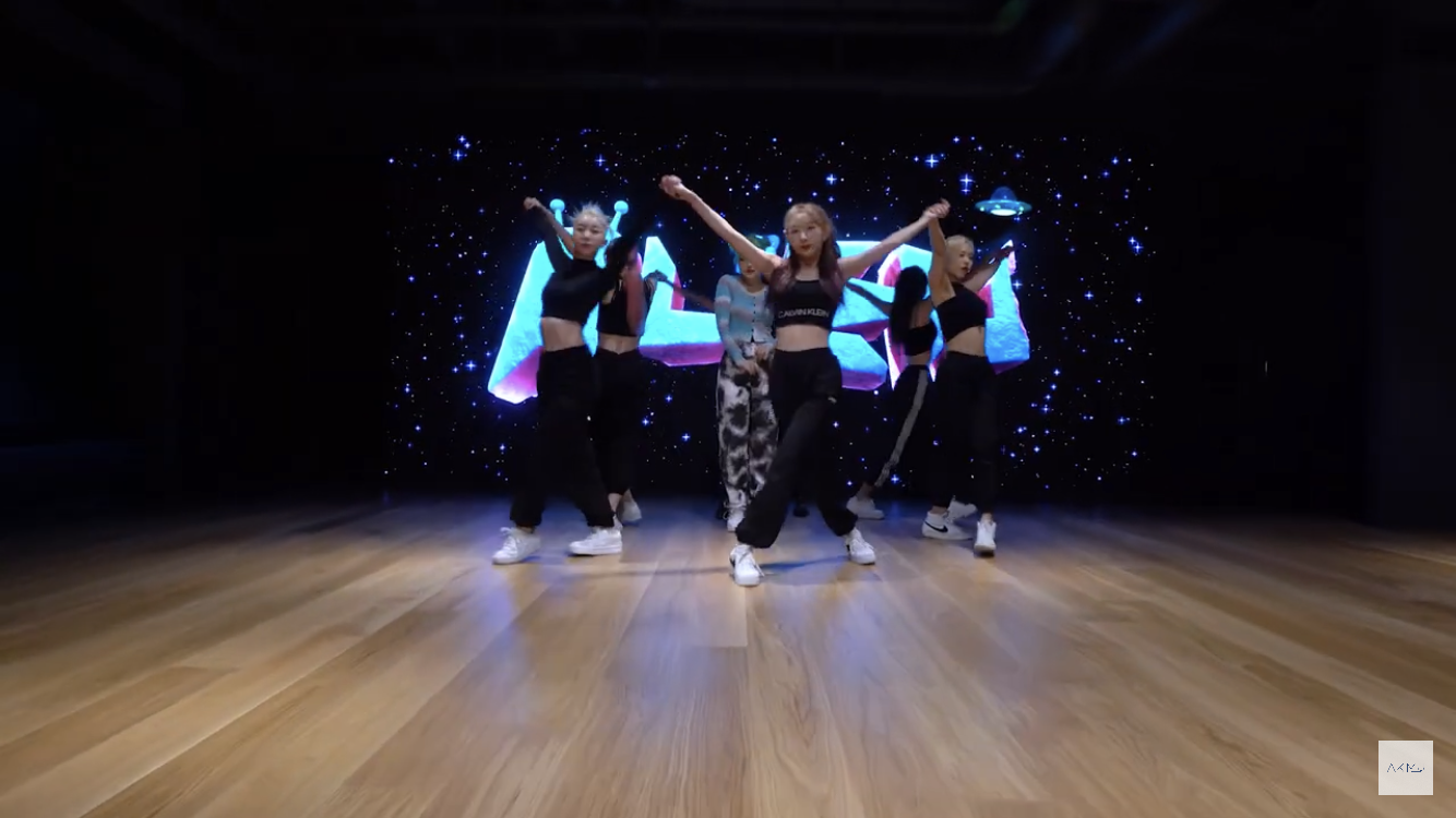 YG 신사옥 연습실 봐 개예뻐😭 | 인스티즈