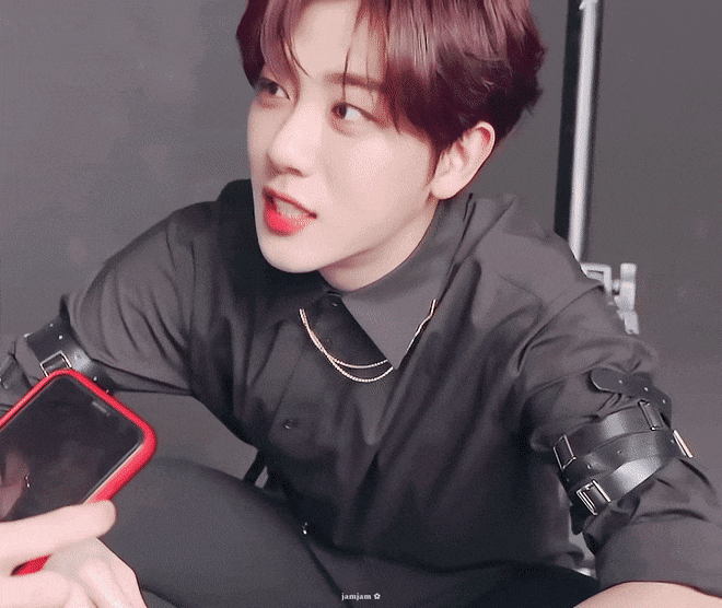 [잡담] 최근에 큰방에서 들튀글 제일 많이 본 남돌(내기준) | 인스티즈