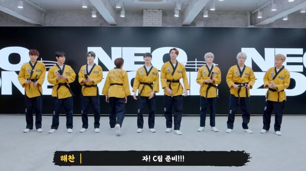 여기서 누가 젤 어리게 | 인스티즈