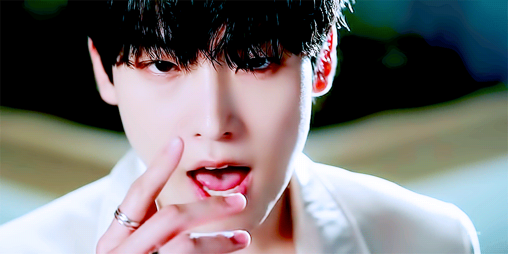 우리 인성이가 진짜 노래잘부르고 다정하고 팬들한테 잘하고 | 인스티즈