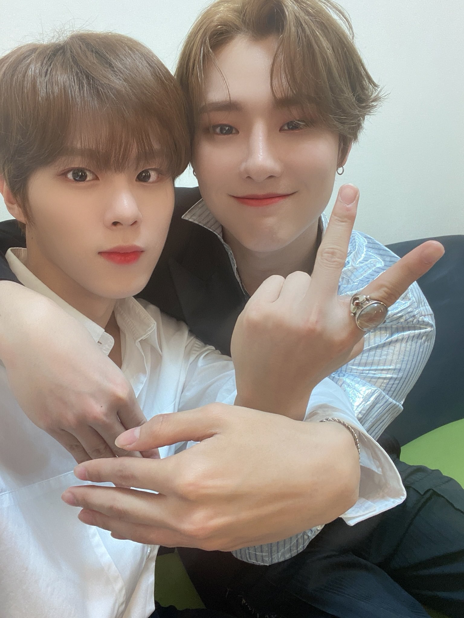 김우석 조승연 이거 합성 아니야? | 인스티즈