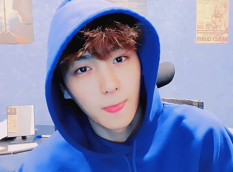 [잡담] 볼캡,볼캡뒤로,비니,후드티모자 쓴 더보이즈 현재 | 인스티즈