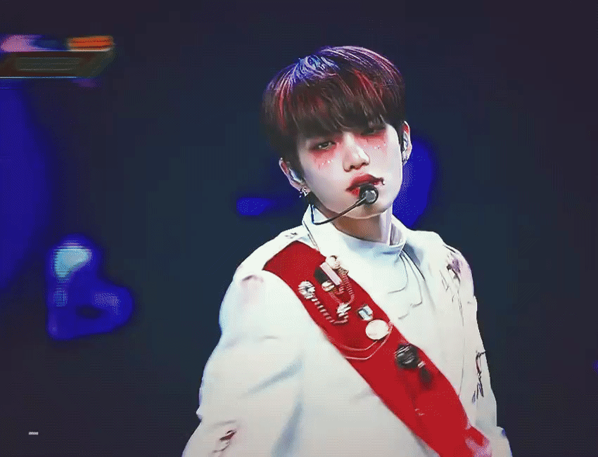 [잡담] 이 시간에 딱 보기 좋은 할로윈에 과몰입 하는 베리베리 무대 | 인스티즈