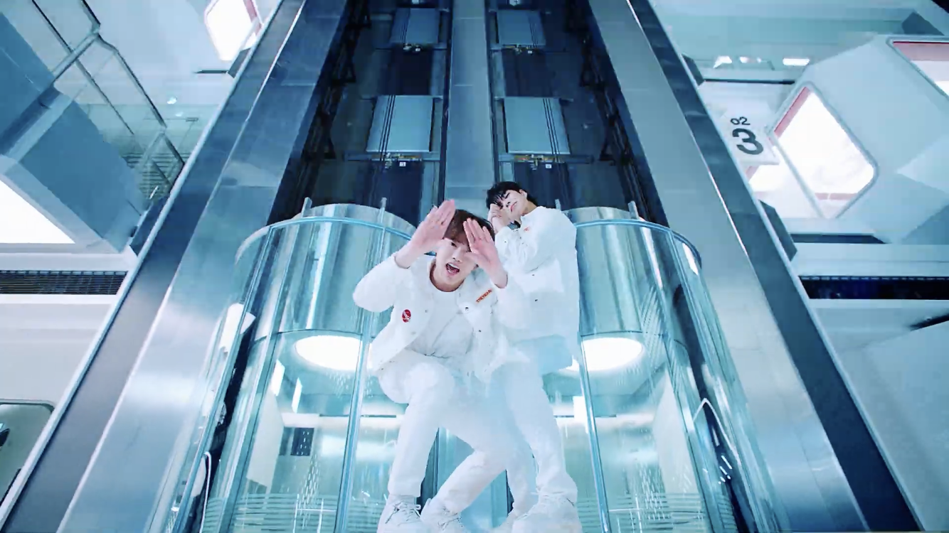 [잡담] 헐 트레저 뮤비 YG에서 찍은 것도 있구나 | 인스티즈