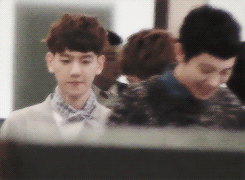 [잡담] 아 미치겠다 백현이랑 경수 이때 진짜 어색해보옄ㅋㅋ | 인스티즈