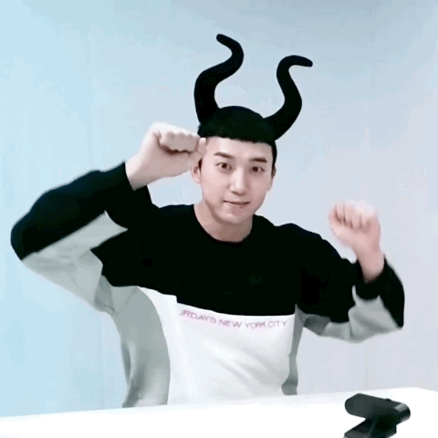 오늘 라방 리본 단 거 넘 귀여웠다ㅠ | 인스티즈