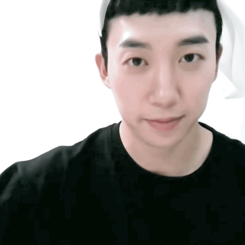 오늘 라방 리본 단 거 넘 귀여웠다ㅠ | 인스티즈