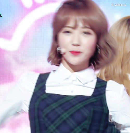 [잡담] 루다 데뷔초 단발 시절 진짜진짜 귀여움 max... | 인스티즈