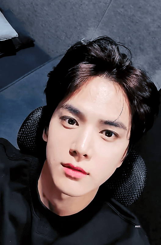 [잡담] 영훈 이날 브이앱 감히 레전드라고 해도 됨??? | 인스티즈