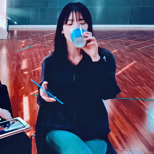 [잡담] 김설아 미모를 더 알릴 수 있어서.... 행복해.......... | 인스티즈