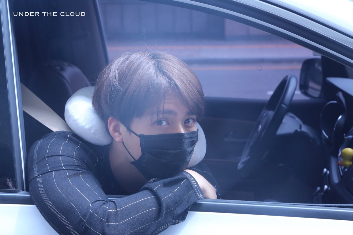 [잡담] 개인적으로 가장 좋아하는 손동운 실물느낌사진 | 인스티즈