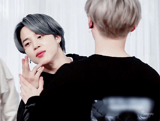 지민이 만지작하는 윤기 | 인스티즈