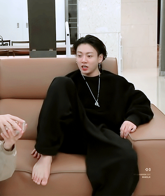 [잡담] 방탄 정국 오늘 자 오피셜로 후회한다고 한것 (장발단 다 들어와) | 인스티즈