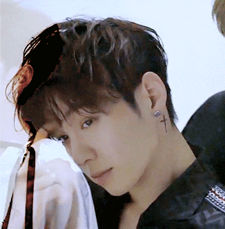 이창섭 눈빛 너무좋다... | 인스티즈