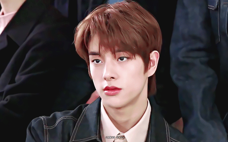 [잡담] 내가 요즘 스며든 애기가 있어... 얘 너무 잘생긴 듯 | 인스티즈