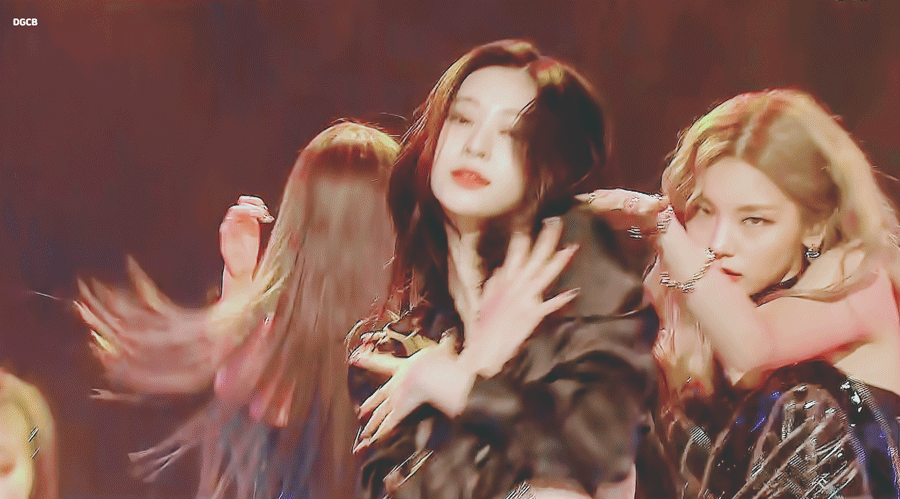 [잡담] 김민주 황예지 얼굴합........ 여우상 콜렉터 기절하는 조합 | 인스티즈