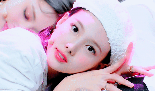 [잡담] 트와 나연 이 짤 진짜 스노우볼 토끼같아 | 인스티즈