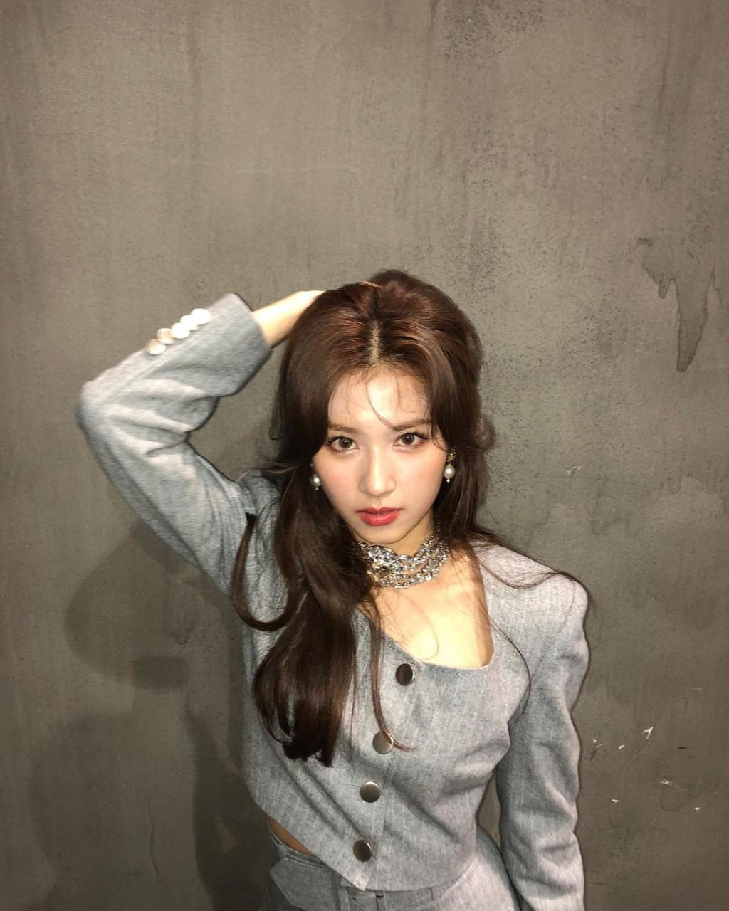 [잡담] 트와 사나 아캔스탑미 활동때 ㄹㅇ 레전드였네 | 인스티즈