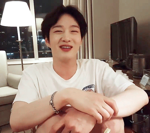 [잡담] 귀여워ㅠㅠㅠㅠㅠㅠㅠㅜㅠㅠㅠㅜㅜㅜ더 | 인스티즈