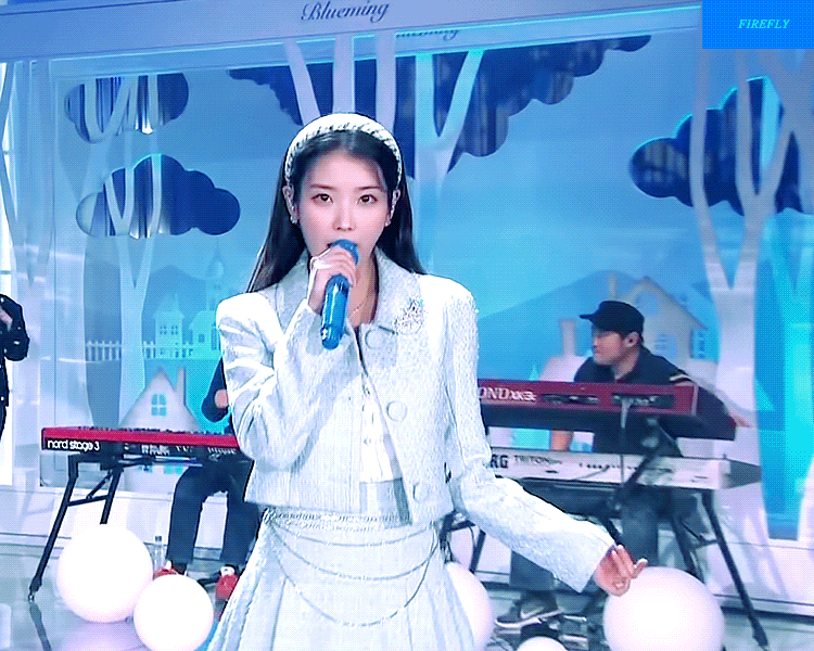 [잡담] 연대생 아닌데 아카라카에 아이유 오길 매번 소취중 .. | 인스티즈