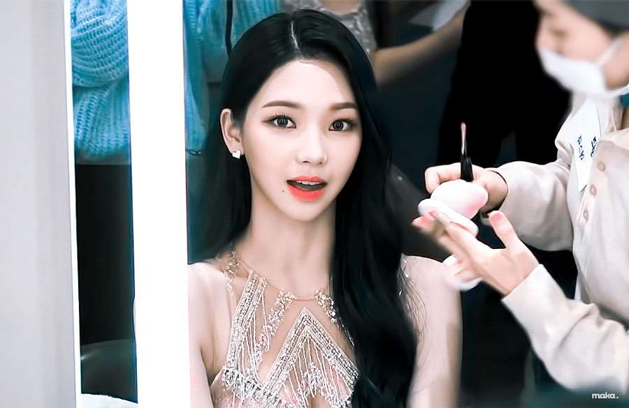 [잡담] 나는 데뷔첫방송날 카리나를 사랑하는편임 | 인스티즈