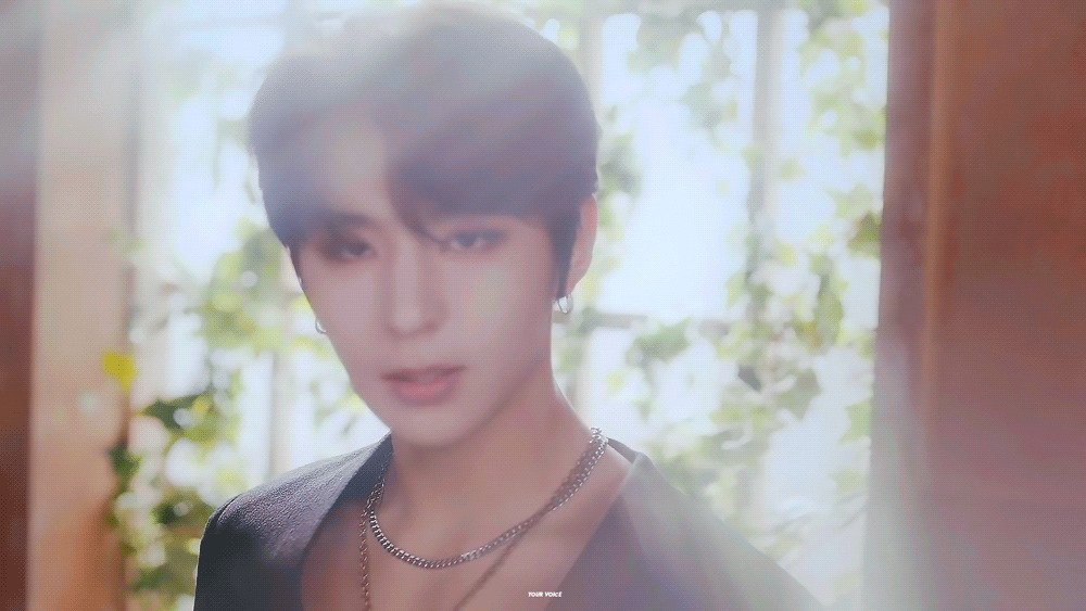 [잡담] 최성윤 이 의상 사랑한다.. | 인스티즈