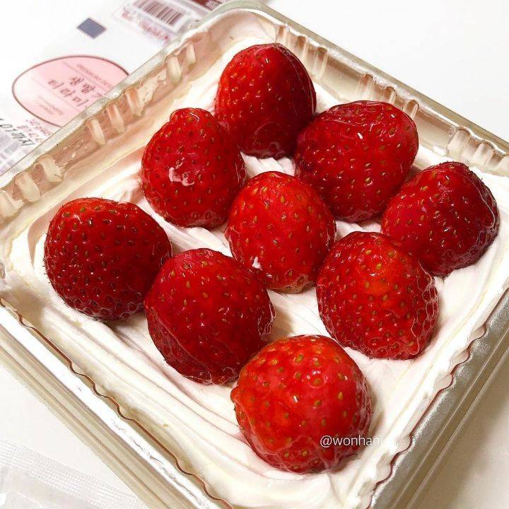 최근 편의점 딸기 디저트들...jpg | 인스티즈