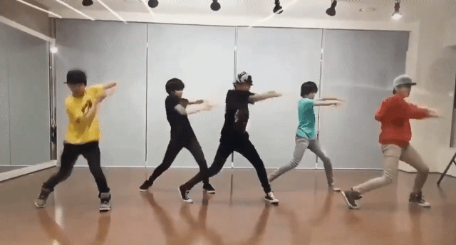 [잡담] 제노 연습생 때,, 아기신기끼리 첨 춤 맞춰서 보여줫더니 너무 잘한다고 이대로 데뷔했음 좋겠다고 말 들었을 때가 정말 좋았다고 - 무려 최고의 하루- 그랫잖어,, | 인스티즈