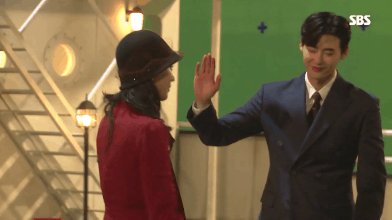 [잡담] 초록글 신혜선 작품에 사의찬미 많아서 아련하게 짤털 | 인스티즈